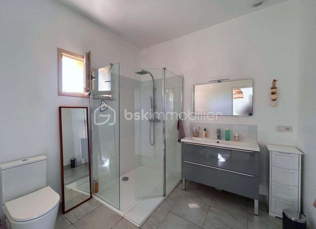 Maison à BOISSETS