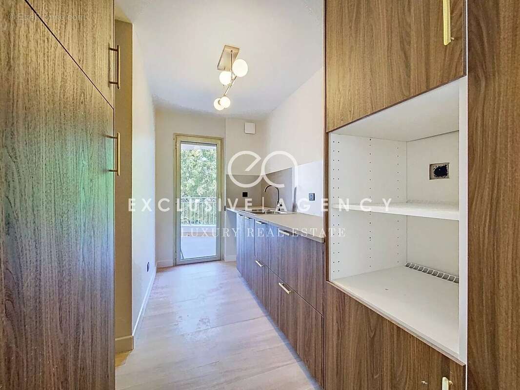 Appartement à LE CANNET