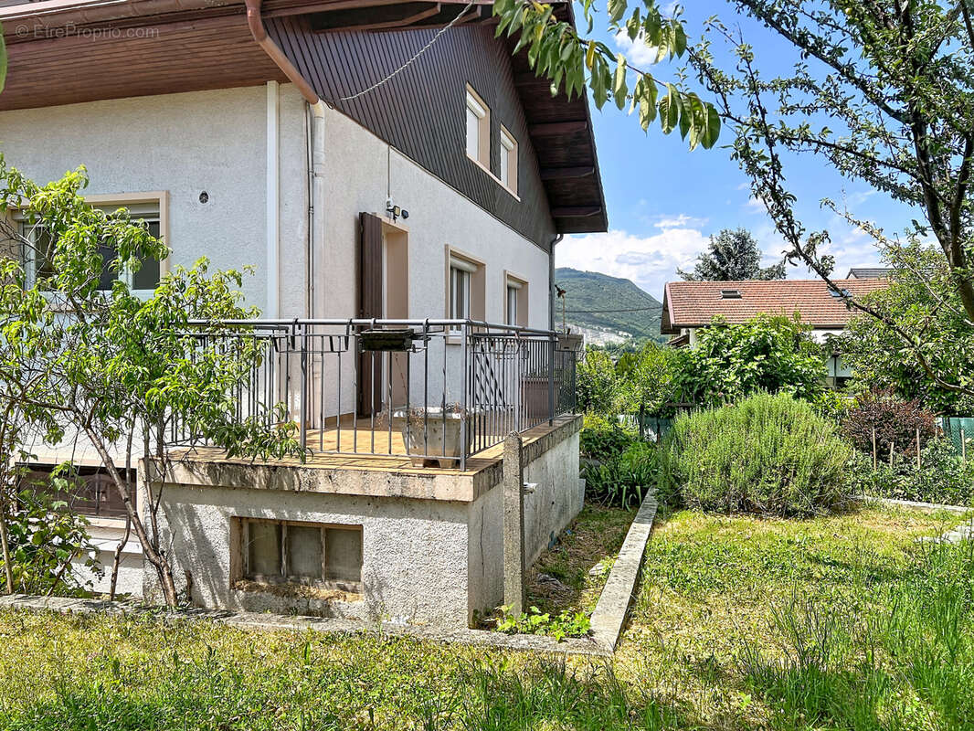 Appartement à AIX-LES-BAINS