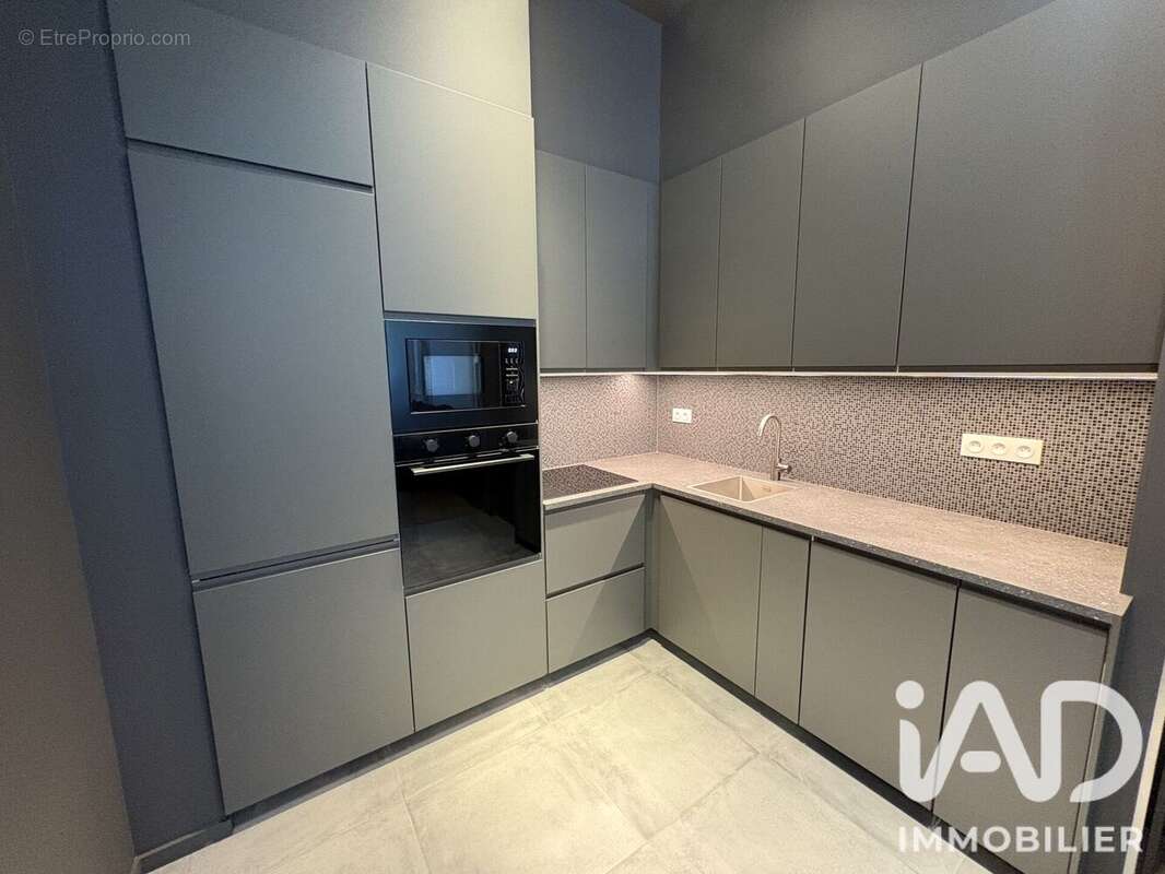 Appartement 68 m² à Lille  - photo 4