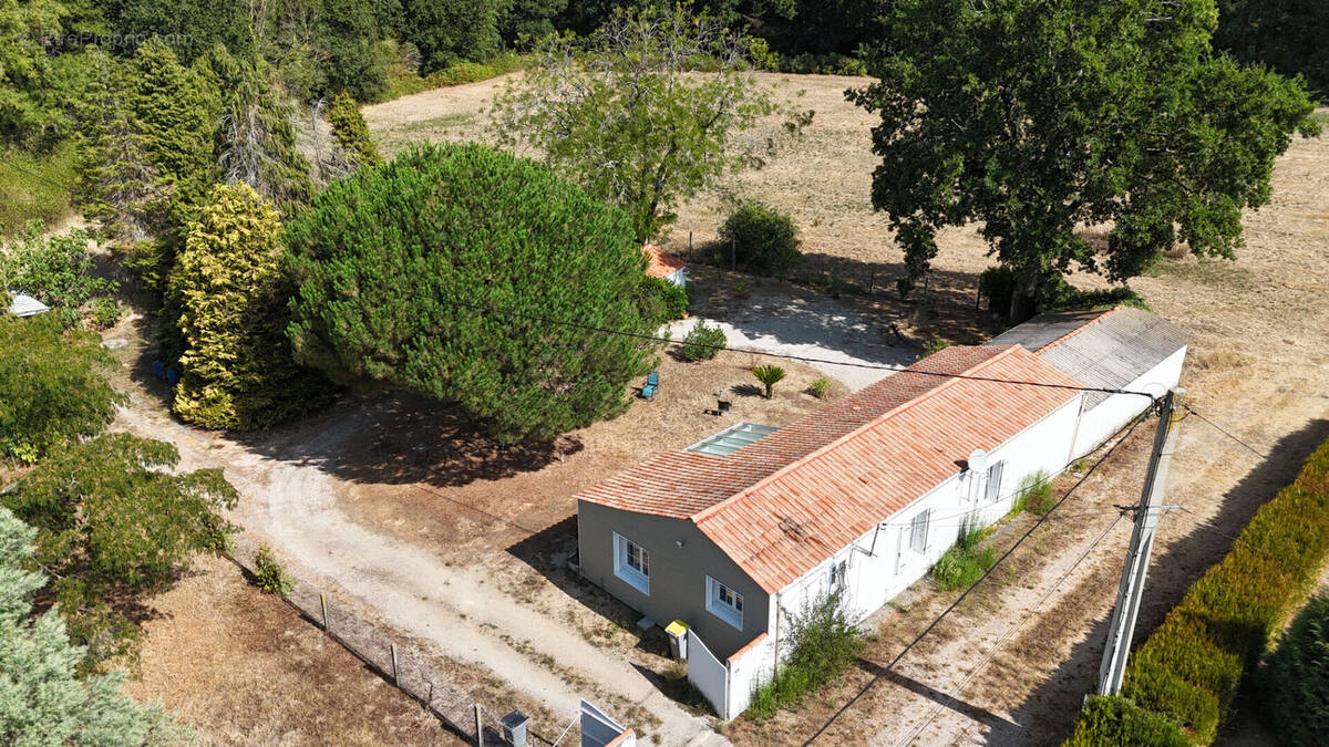 Maison à CHALLANS