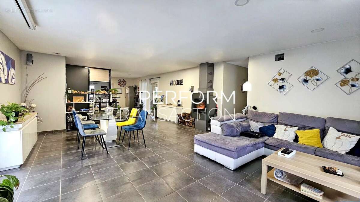 Maison à MARCILLOLES