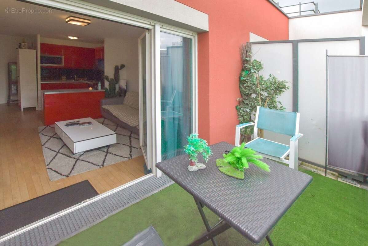 Appartement à NANTERRE
