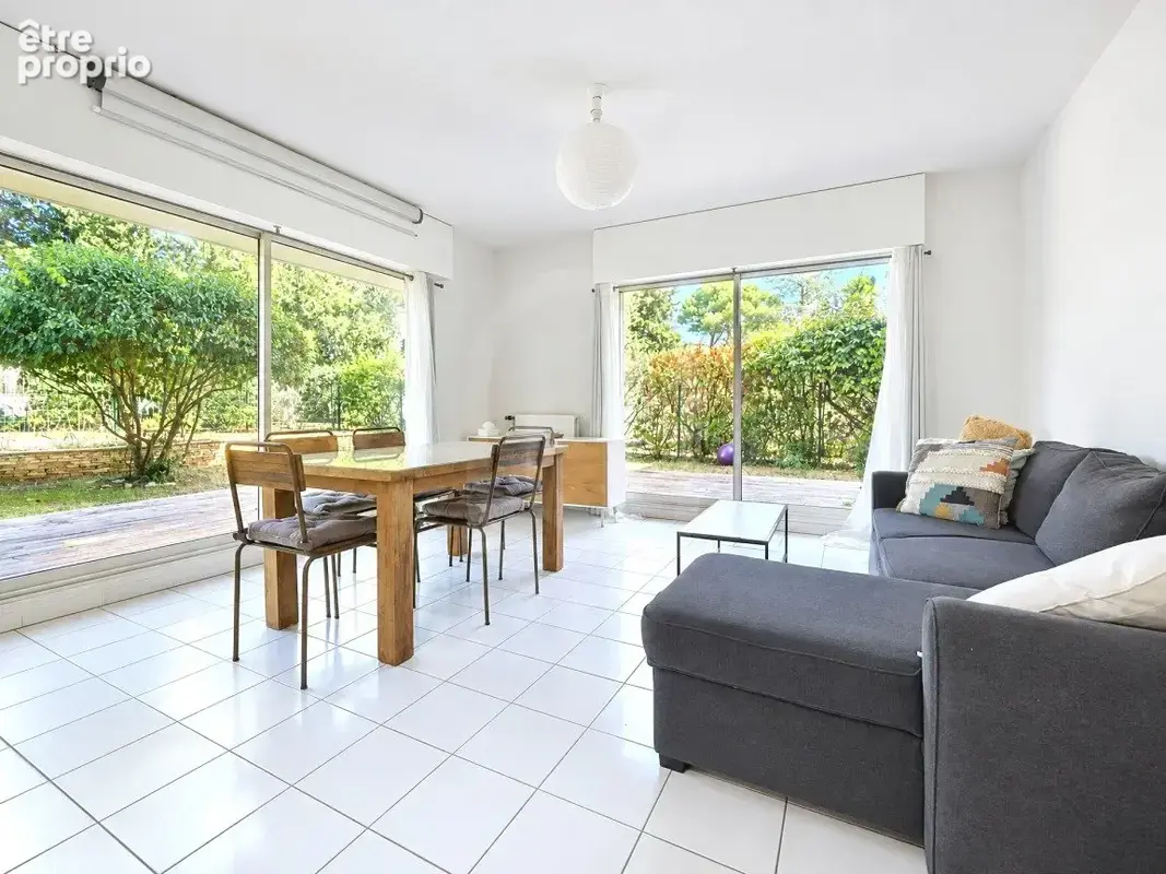 MONTPELLIER- AIGUELONGUE- BEAU T3 avec terrasse et jardin de 125 m² privatif au calme ! - photo 4