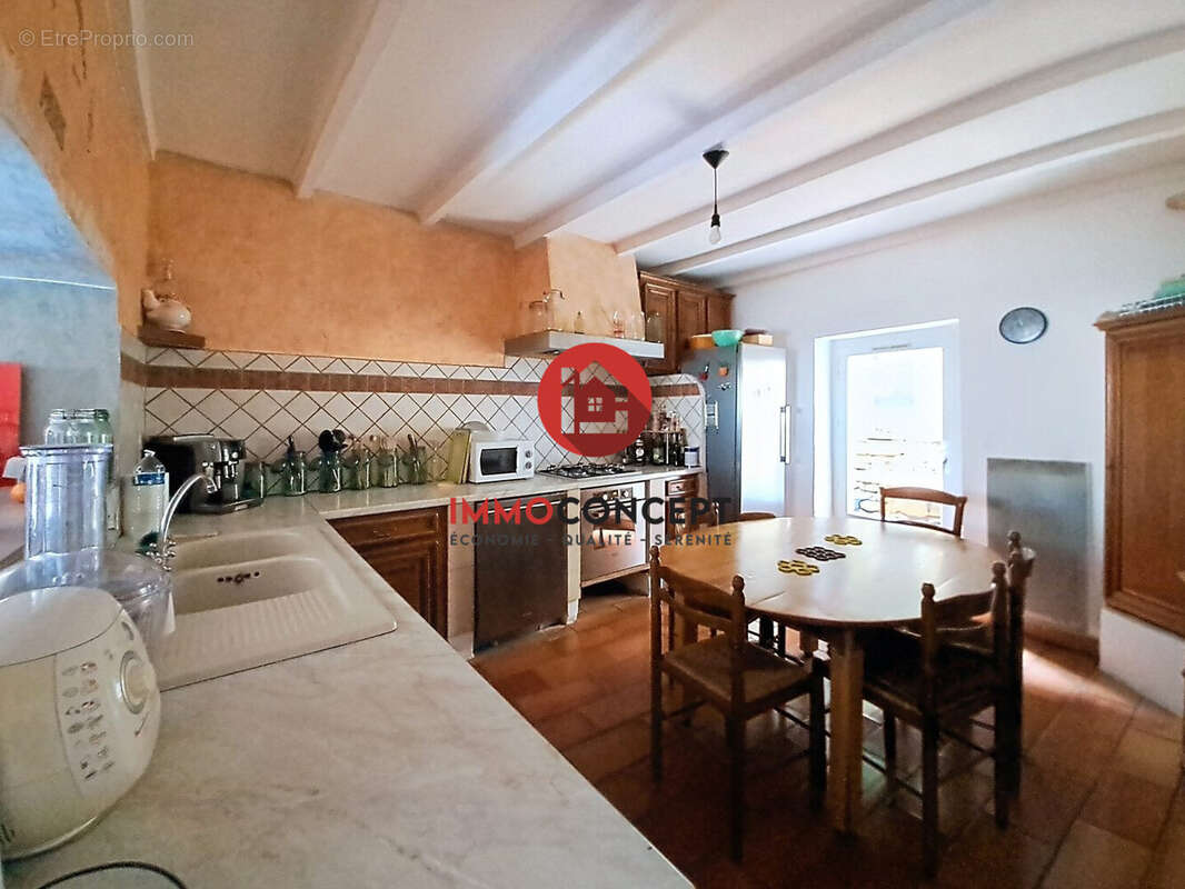 Maison à ROQUEMAURE