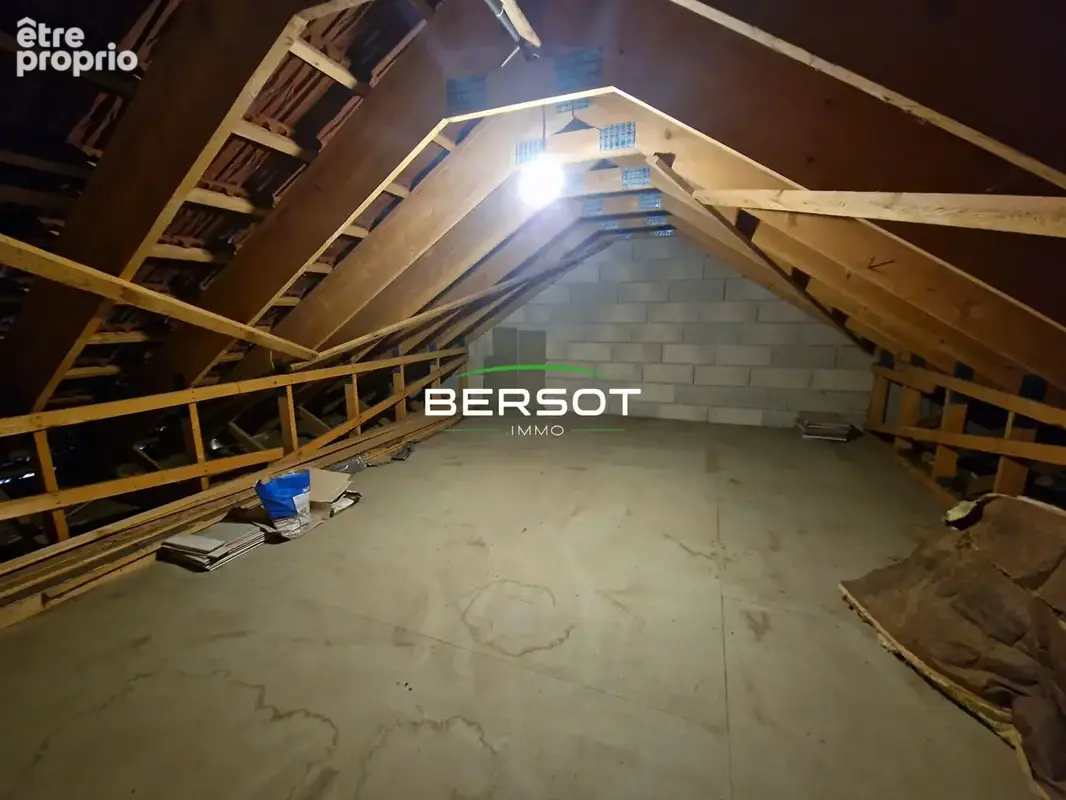 Maison de plain pied de 131 m² - 6 pièces, 3 chambres à Branne - photo 17