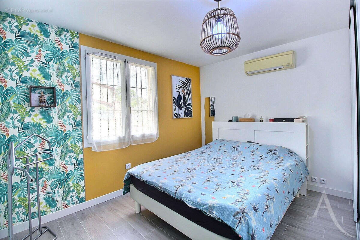 Maison à VILLENAVE-D&#039;ORNON