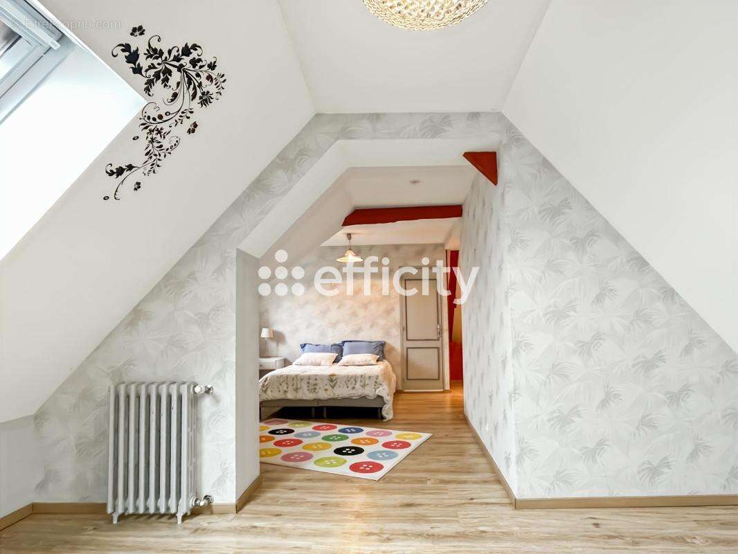 Maison 230 m² à Fye  - photo 12