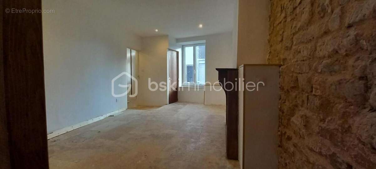 Maison à BOURBONNE-LES-BAINS