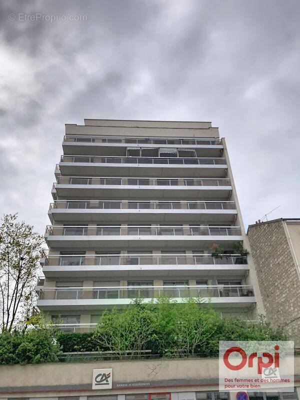 Appartement à ISSY-LES-MOULINEAUX