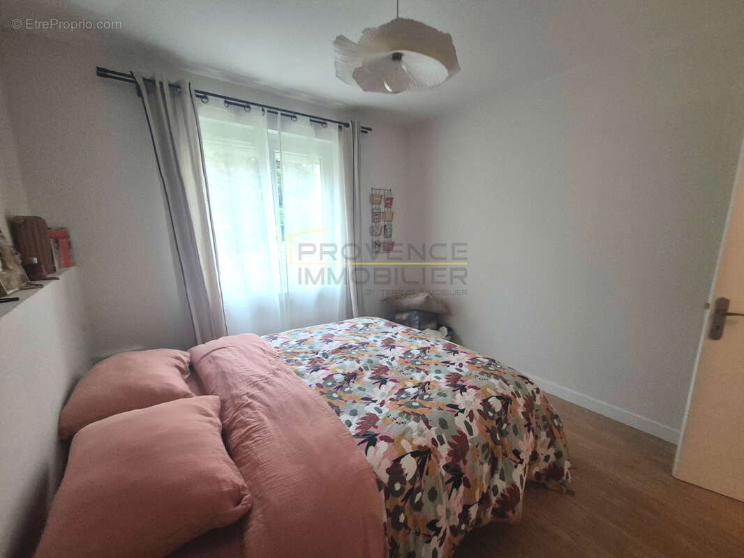 Maison à MONTELIMAR