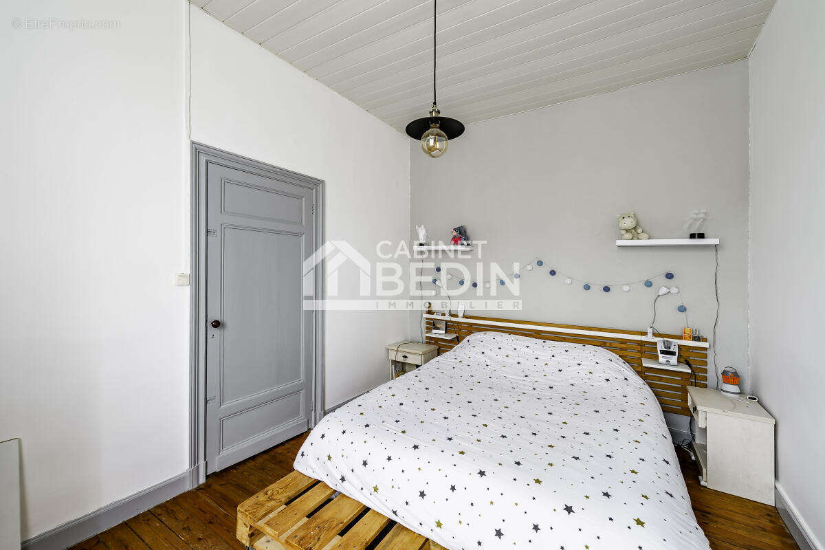 Maison à SAINT-ANDRE-DE-CUBZAC