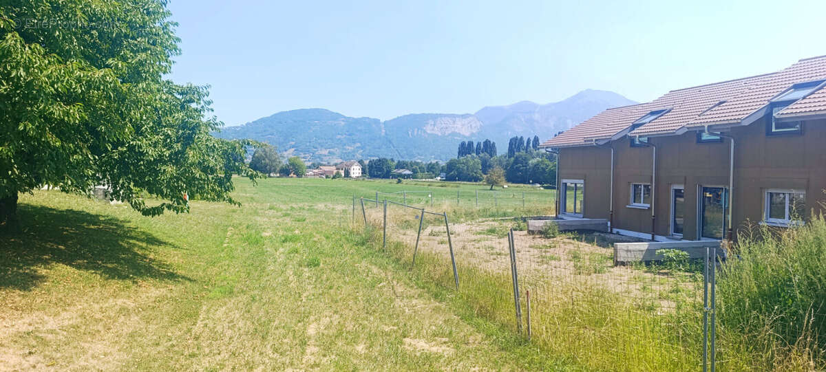 Rare à la vente : terrain 1059m2 constructible à amancy - photo 7