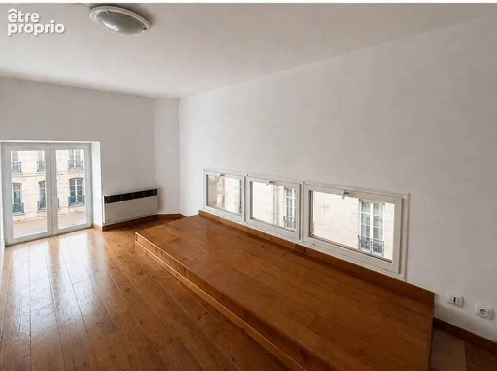 Bordeaux Victoire / Saint -Michel - Appartement 4 pièces de 63.8 m² - photo 4