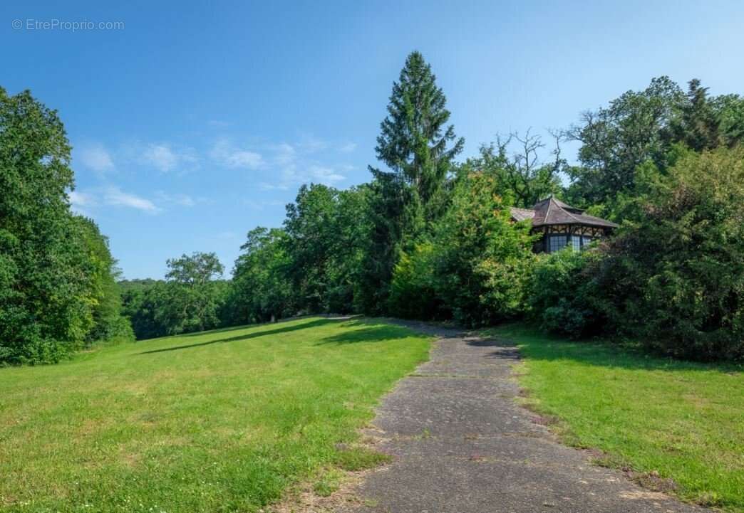 Appartement à DOURDAN
