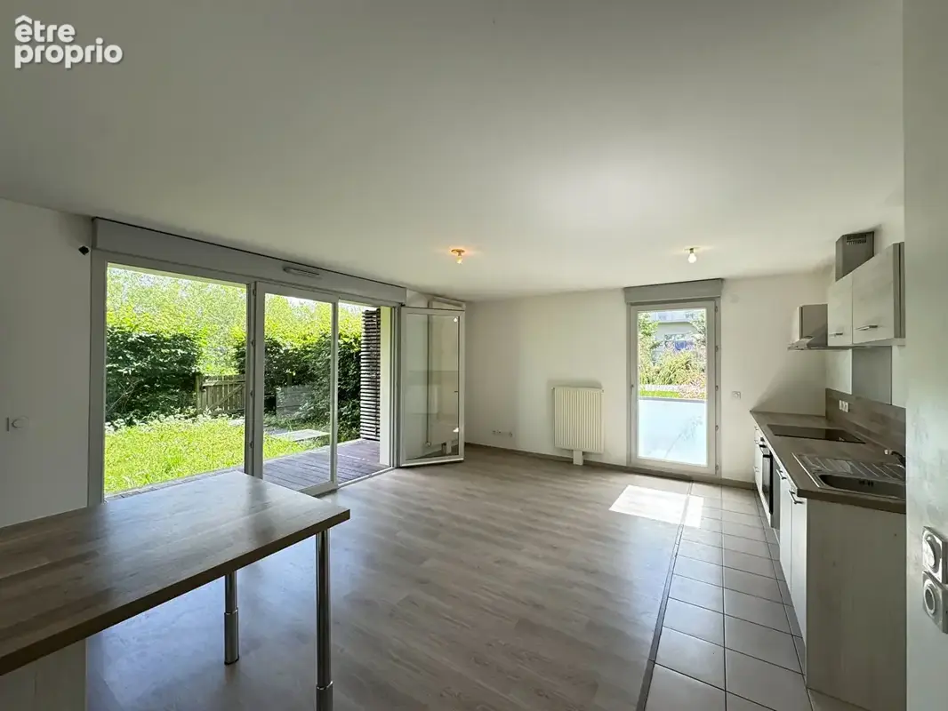 Appartement à BEZANNES