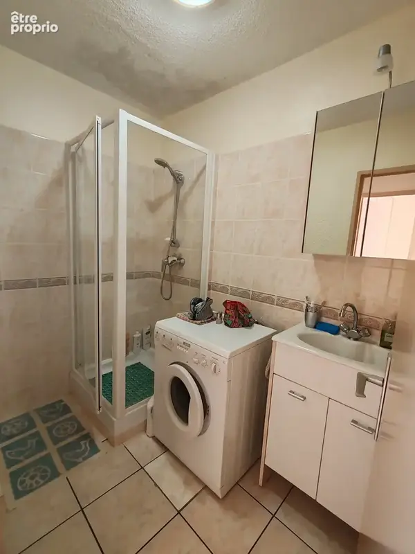 Appartement T2 cabine   Belle surface, lumineux et proche du port - photo 9
