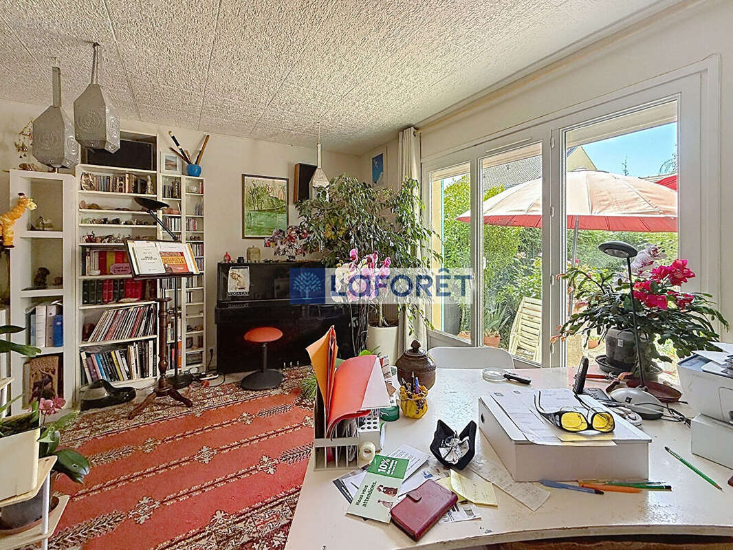 Maison à ELANCOURT