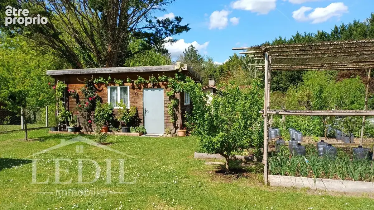 Maison en pierre de caractère – 173 m² – 5 chambres – Terrain de plus de 1 000 m² – Noaillan - photo 2