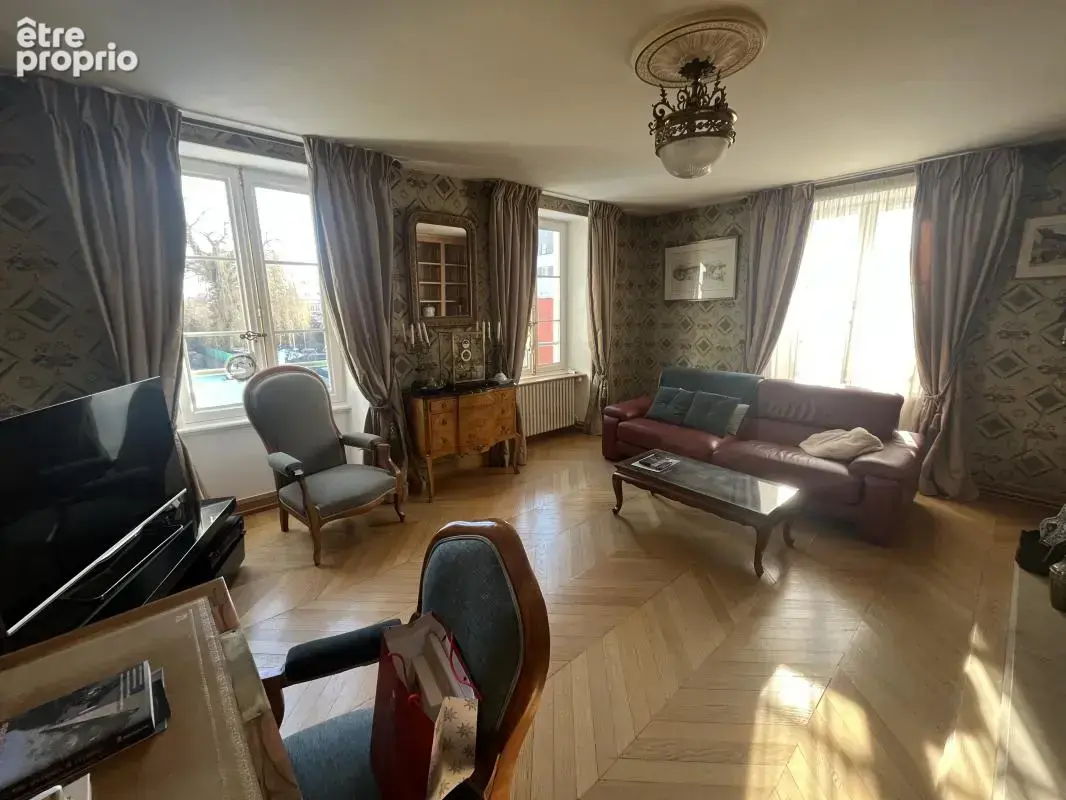 Maison bourgeoise - 313 m2- AUDINCOURT - photo 8