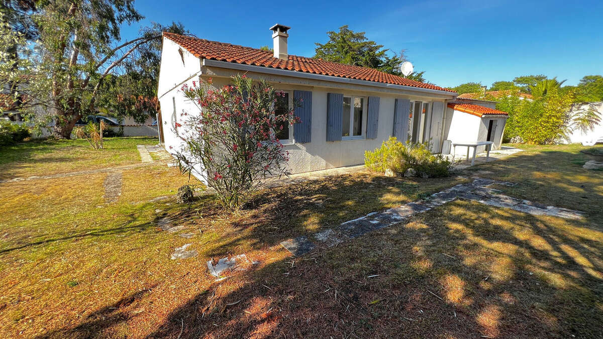 Maison à LA TREMBLADE