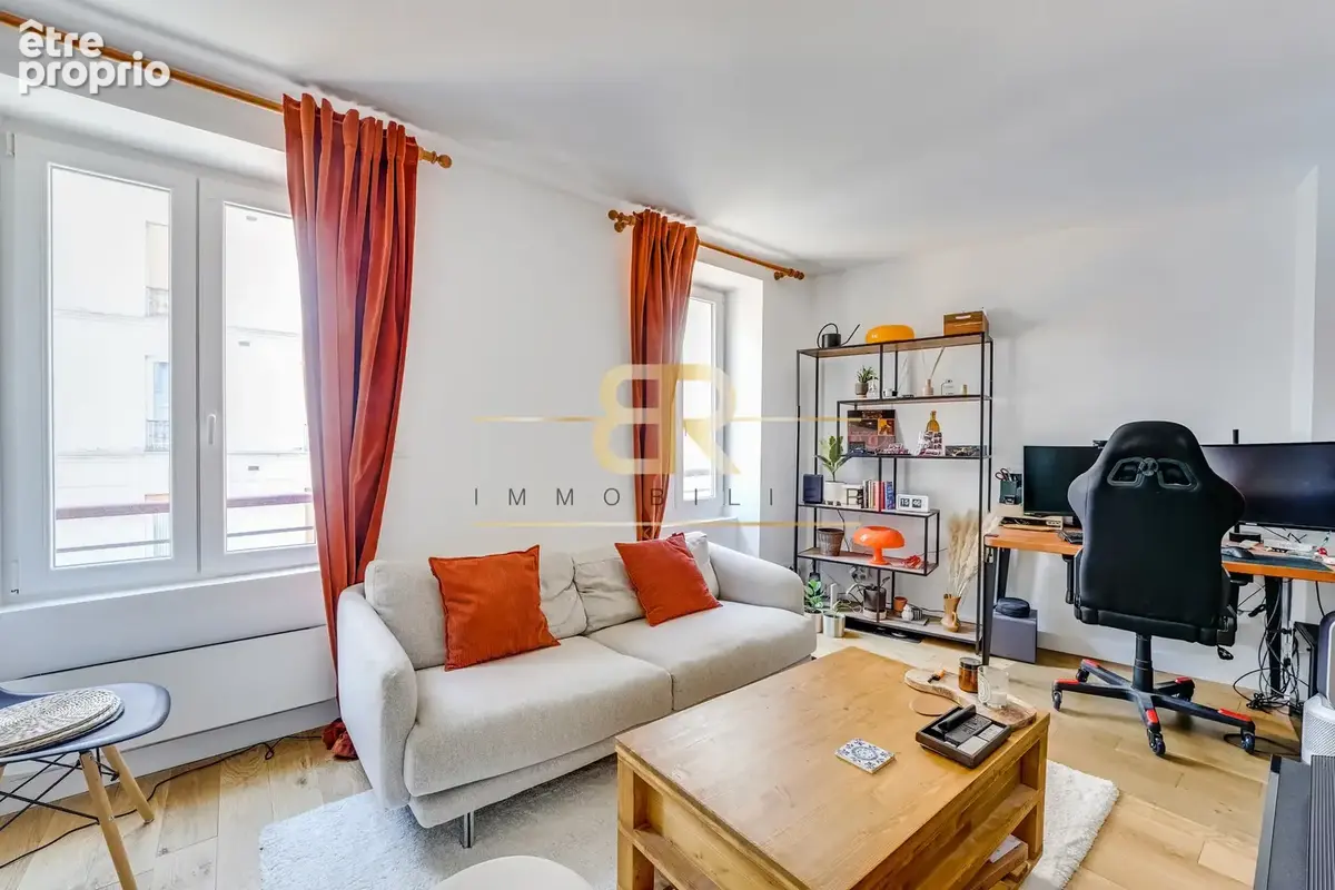 Calme  - investissement - proche de toute commodité - refait à neuf - photo 2