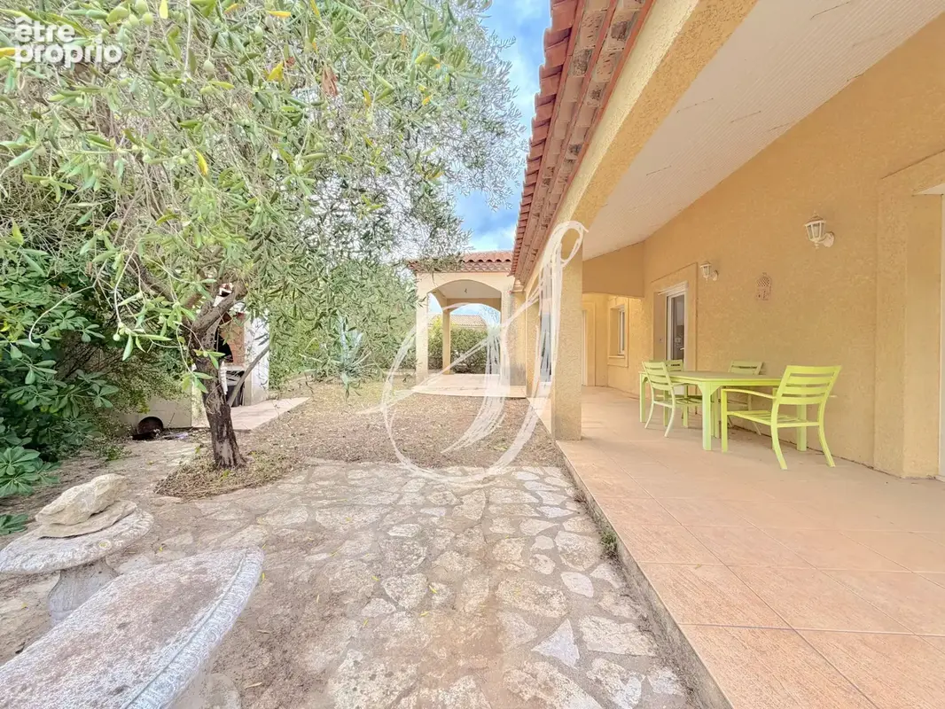 Villa de plain-pied de type 4, trois chambres avec jardin & sous-sol intégral sur Saint Georges d'Orques - photo 14