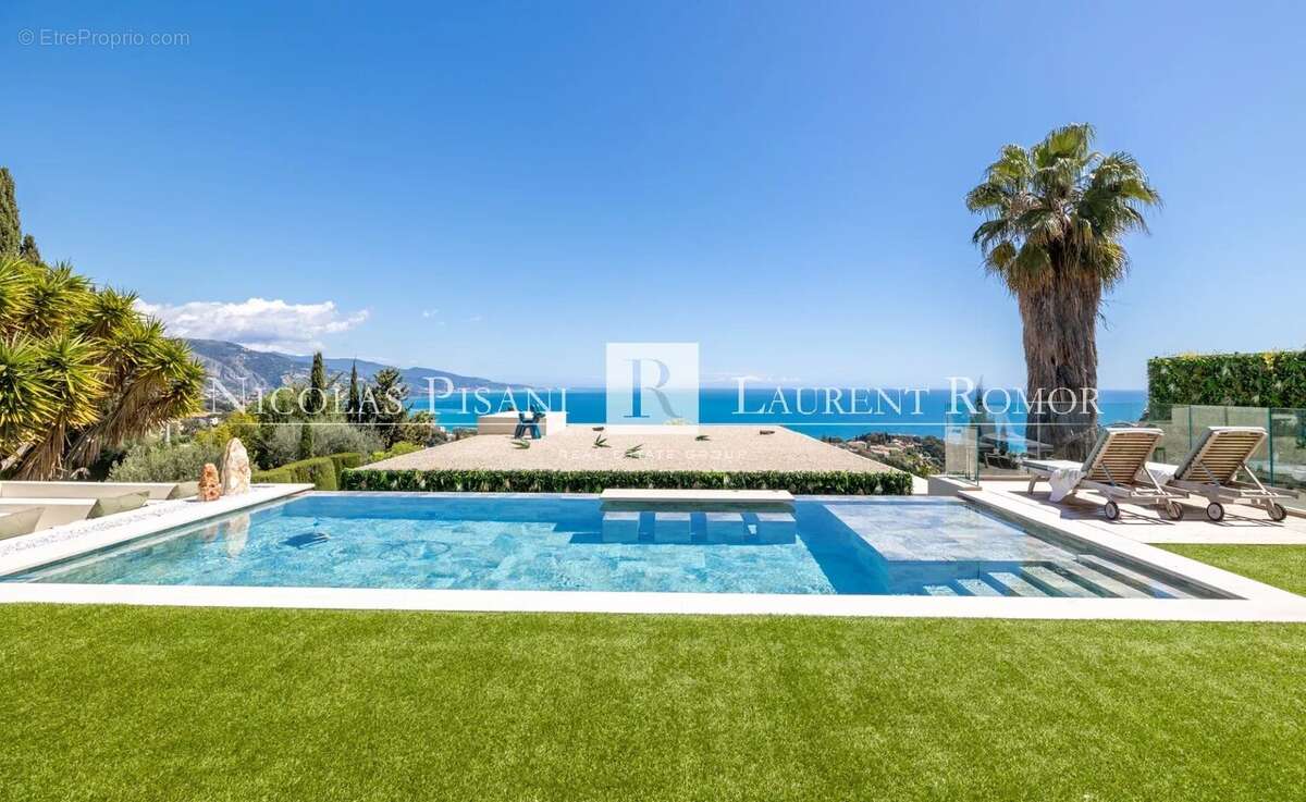 Maison à ROQUEBRUNE-CAP-MARTIN