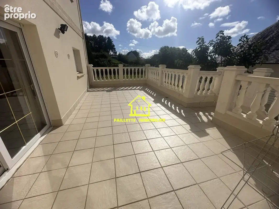 Maison 8 pièces 350 m² à vendre à Fontaine-La-Mallet (76290) - photo 2