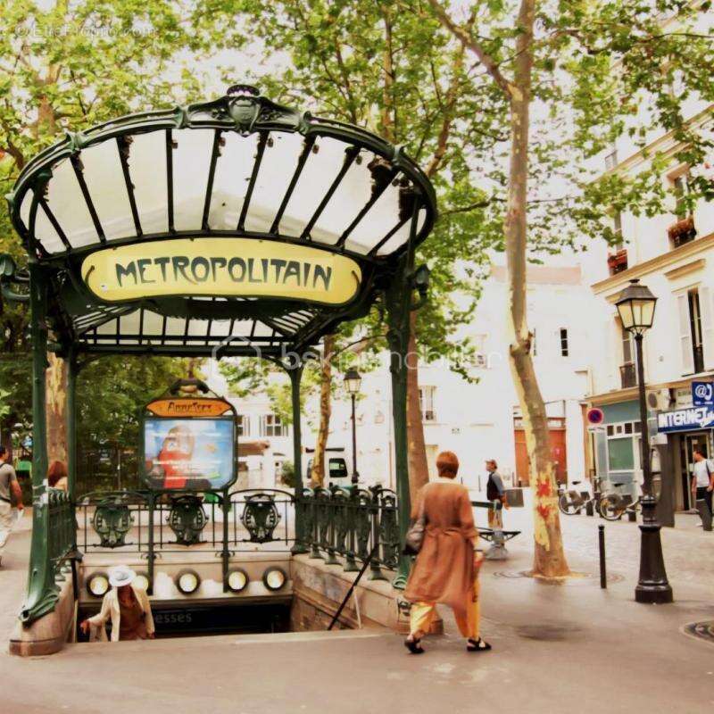 Commerce à PARIS-18E