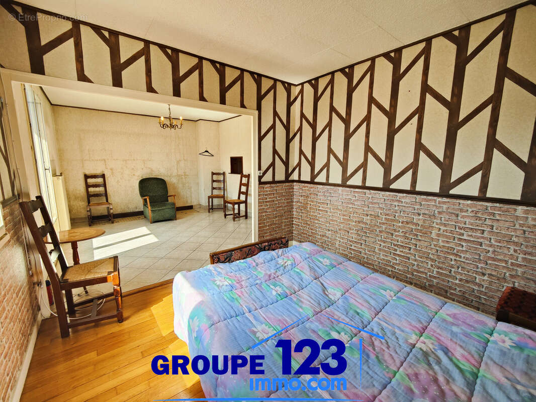 Maison à MIGENNES