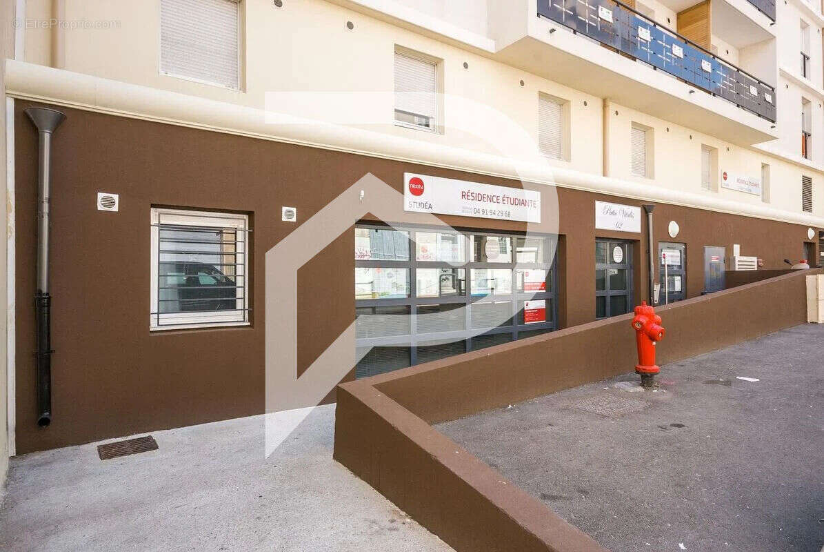 Appartement à MARSEILLE-5E