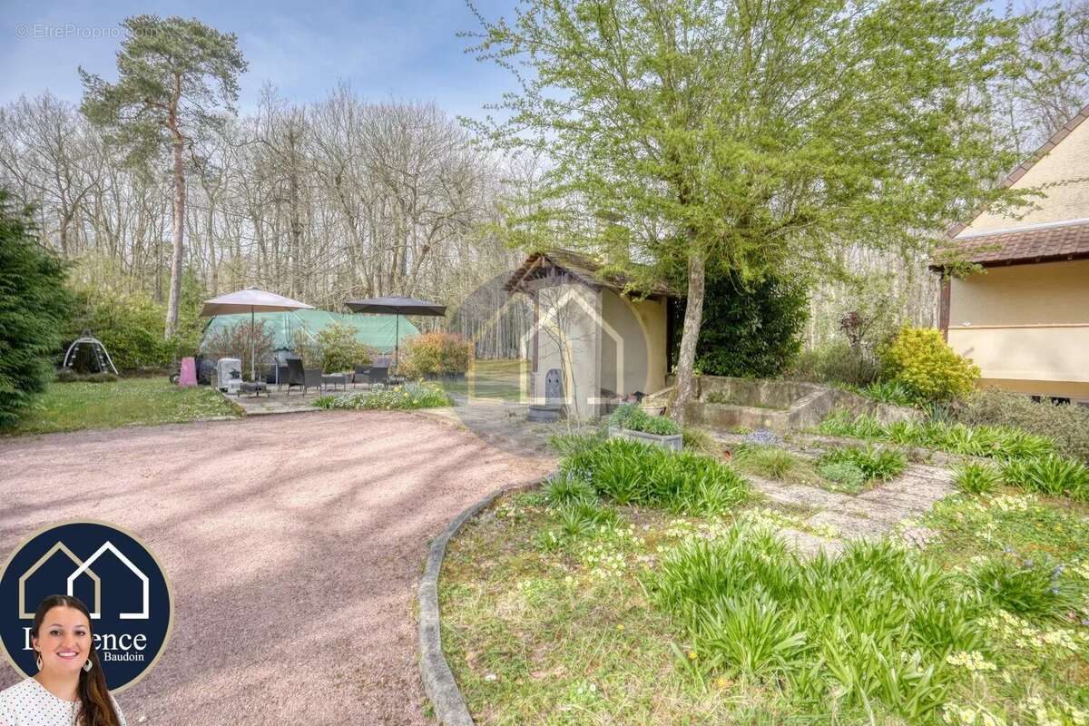 Maison à NOGENT-LE-ROI