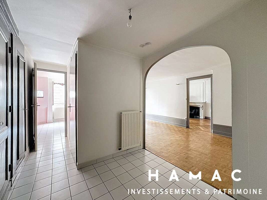 Appartement à LYON-1E