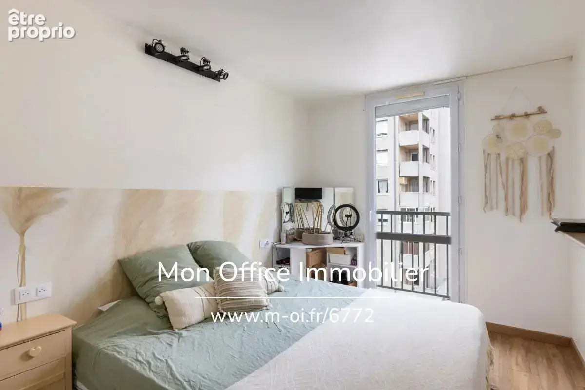 Référence : 6772-GBE. - Appartement 4 pièce(s) à Aubagne (13400) - photo 10