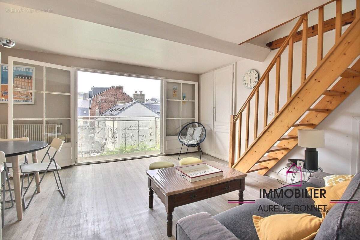 Appartement à TROUVILLE-SUR-MER