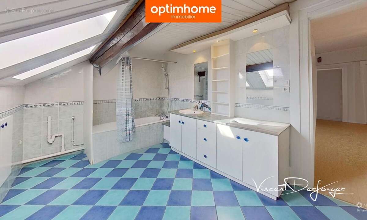 Appartement F4 – 3 chambres – 64,4 m² Carrez / 76 m² au sol – Dernier étage – Hayange – Proximité Luxembourg - photo 12