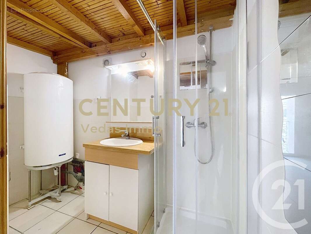 Maison à COURNONTERRAL