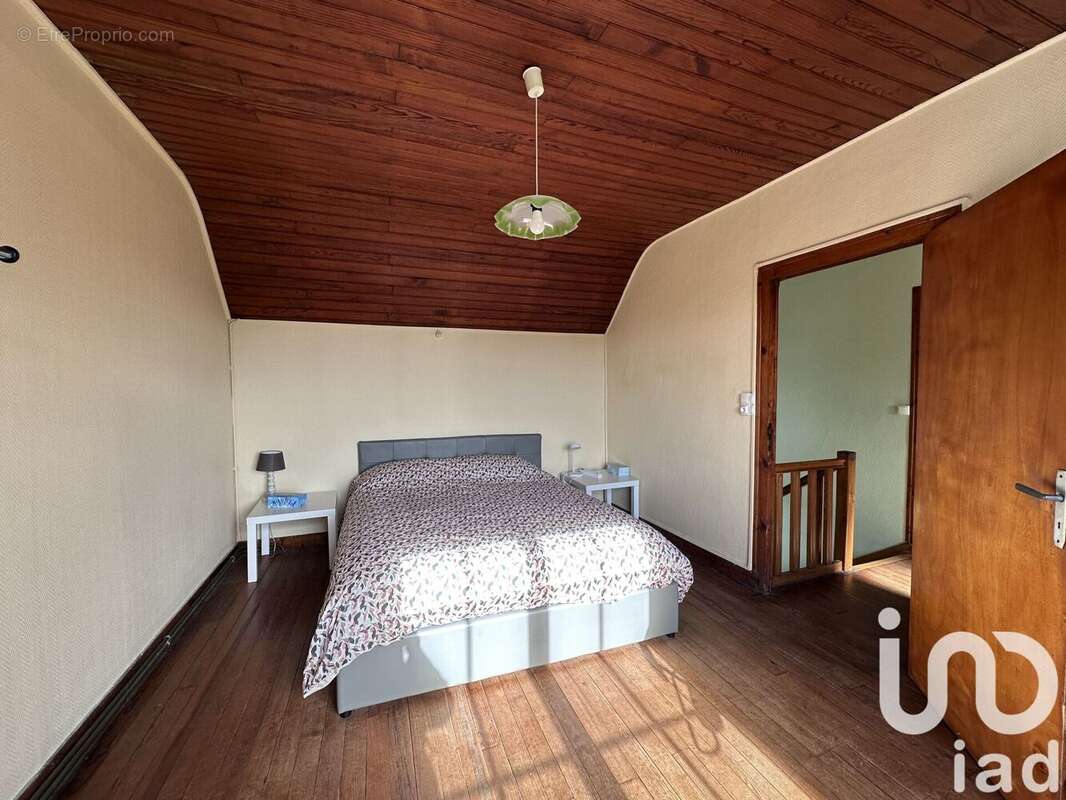 Maison 69 m² à Treffiagat  - photo 6