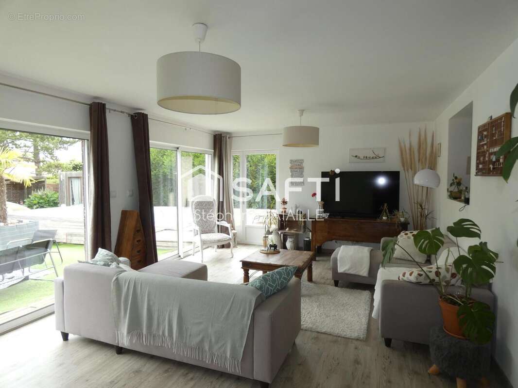 Photo 4 - Maison à MIREBEAU