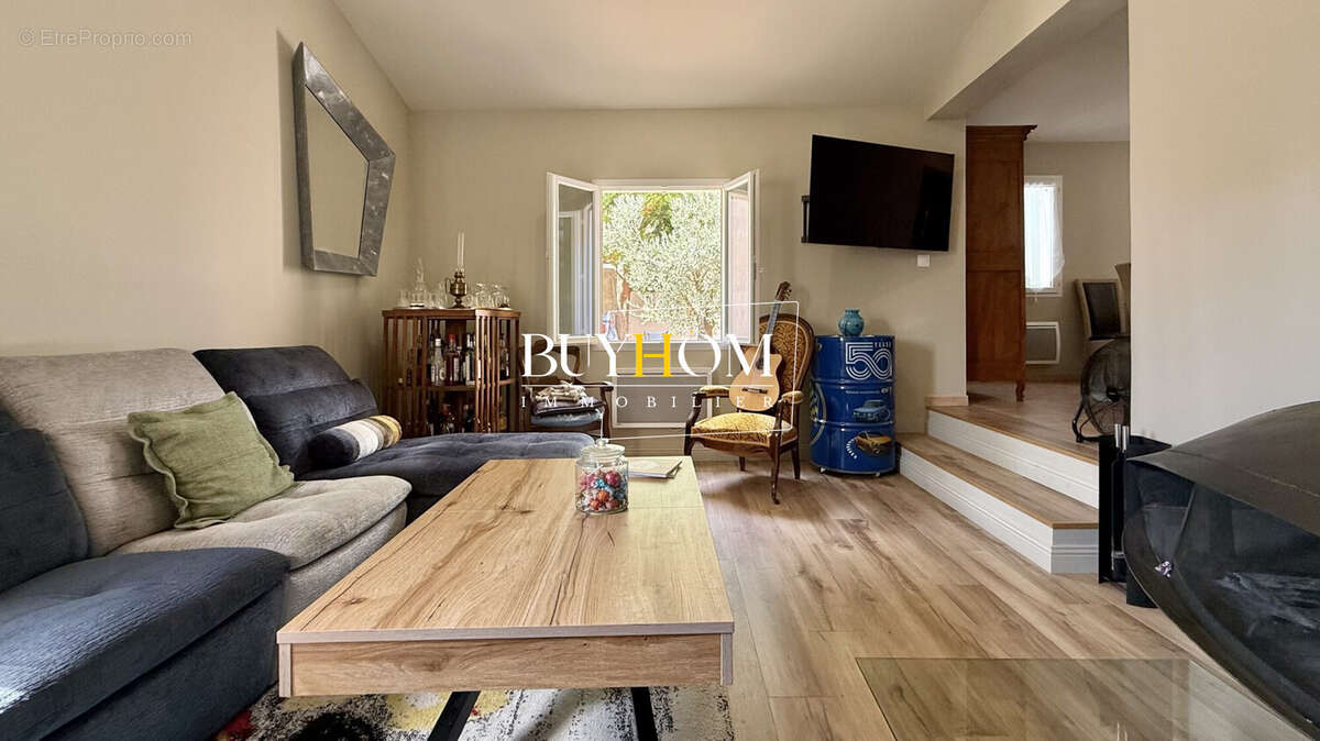 Maison 118 m² à L'isle-Sur-La-Sorgue  - photo 8