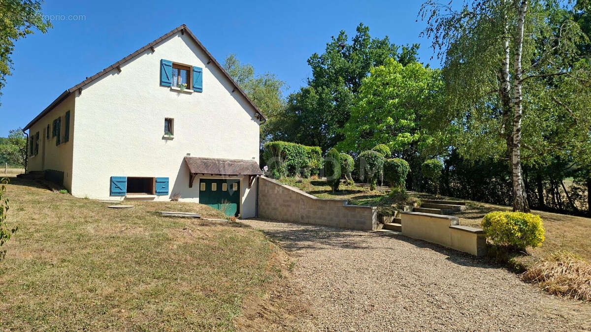 Bien rare ! Maison familiale sans vis-à-vis sur 4 000 m² de terrain - photo 4