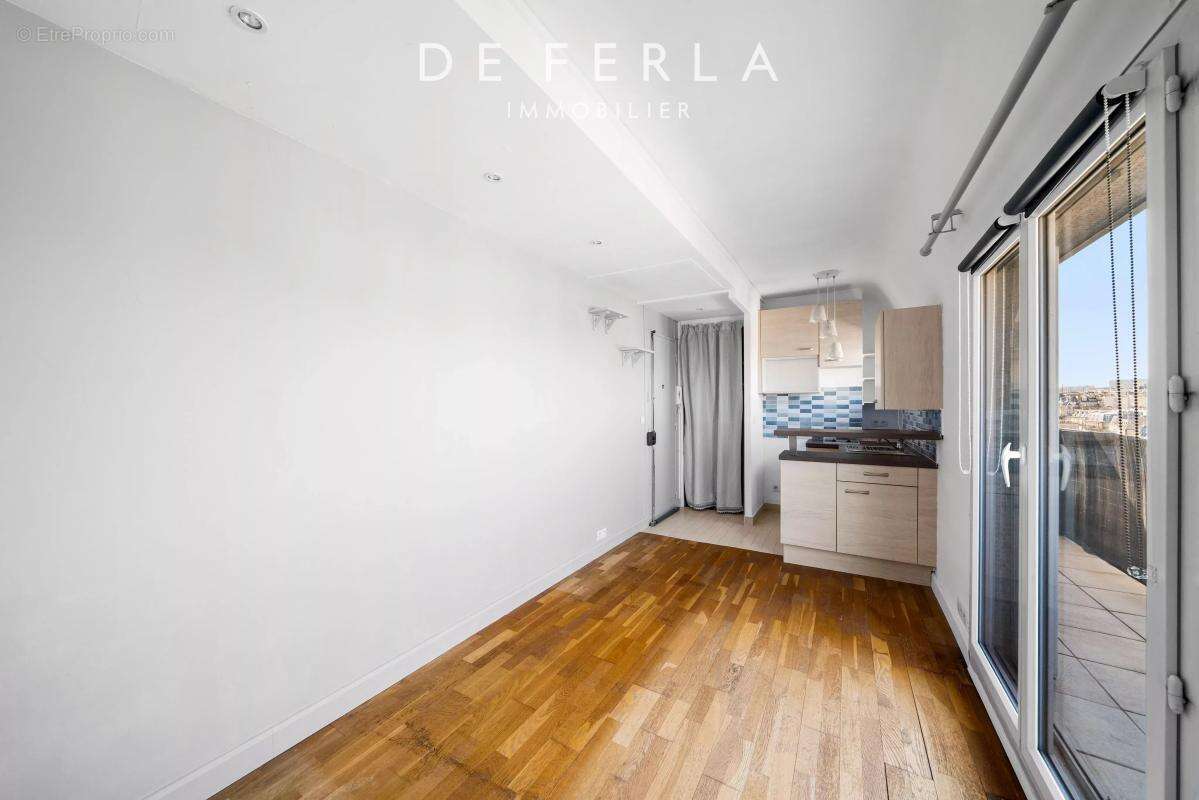 Appartement à PARIS-15E