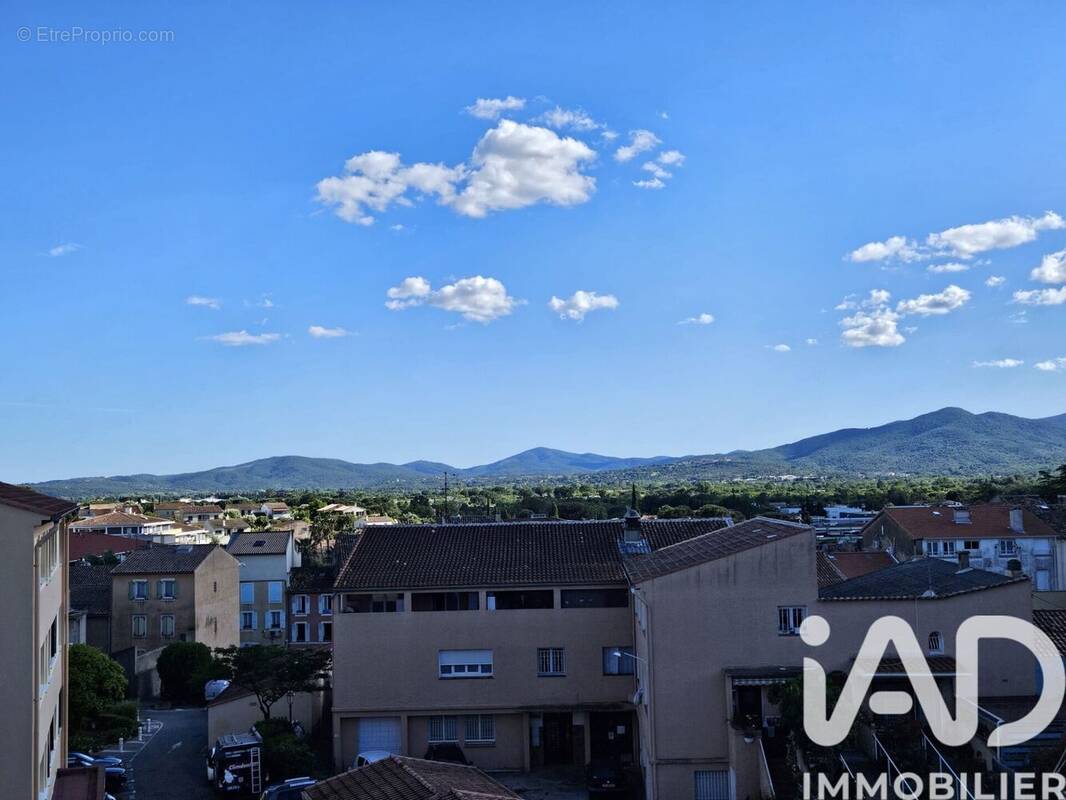 Photo 1 - Appartement à PUGET-SUR-ARGENS