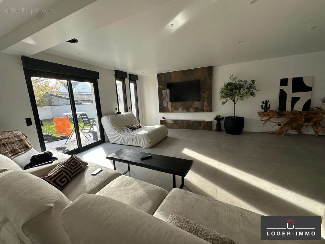 Maison à AULNAY-SOUS-BOIS