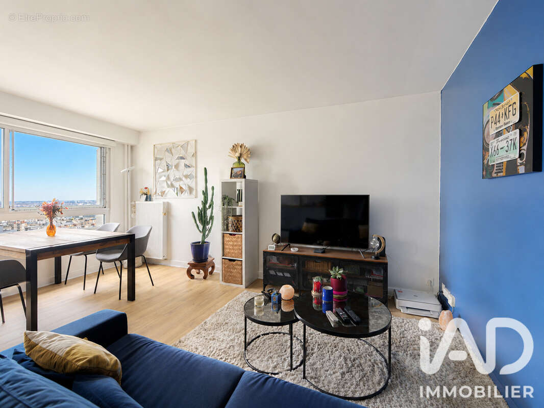 Photo 7 - Appartement à COURBEVOIE