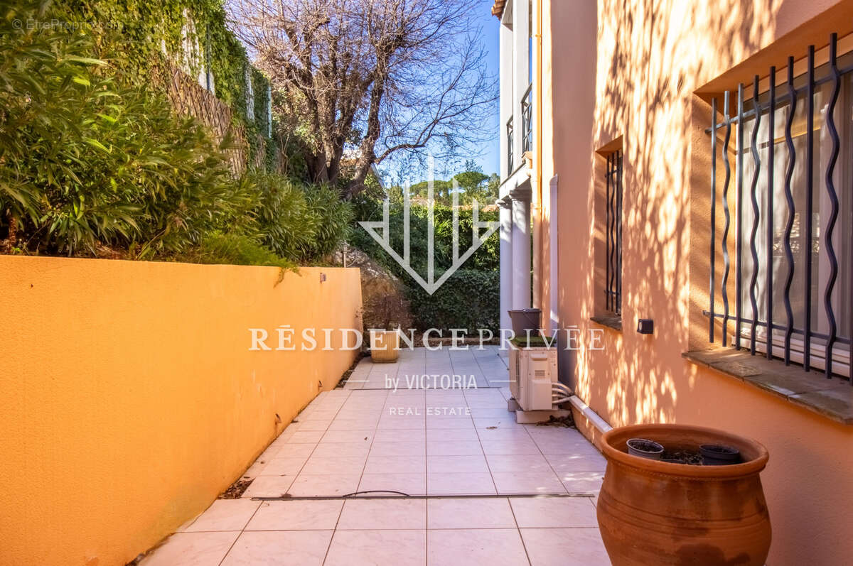 Appartement à LE PRADET