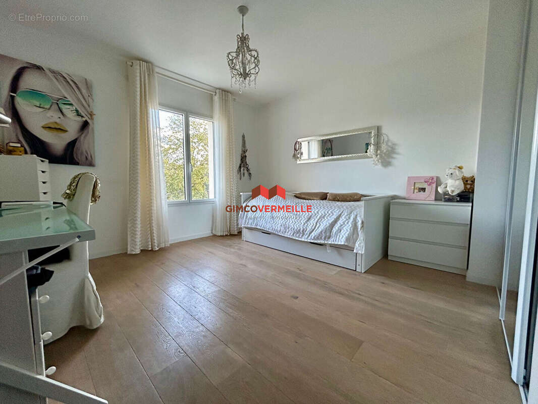 Maison à CARRIERES-SOUS-POISSY