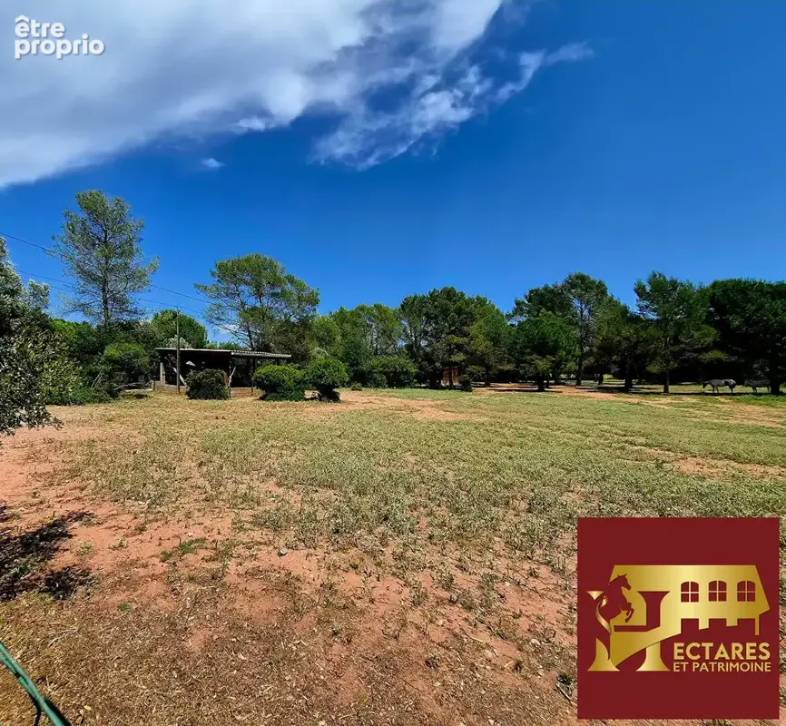 Propriété de caractère à Roquebrune sur Argens . Rare à la vente ! - photo 12