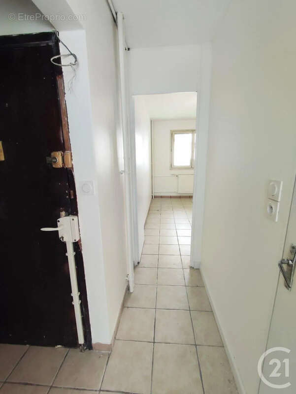 Appartement à VAULX-EN-VELIN